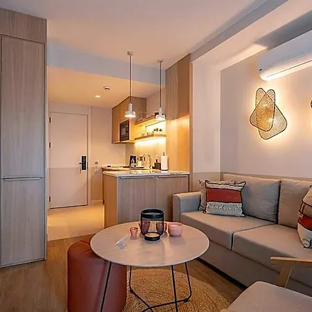 Oli And Aparthotel 4*