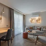 Aparthotel Oli And 4*