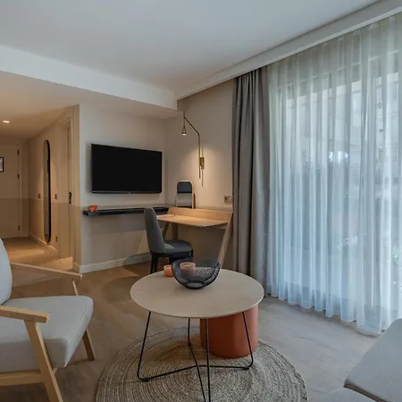 Oli And Apart-hotel Antália