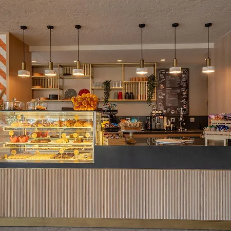 Oli And Apart-hotel Antália